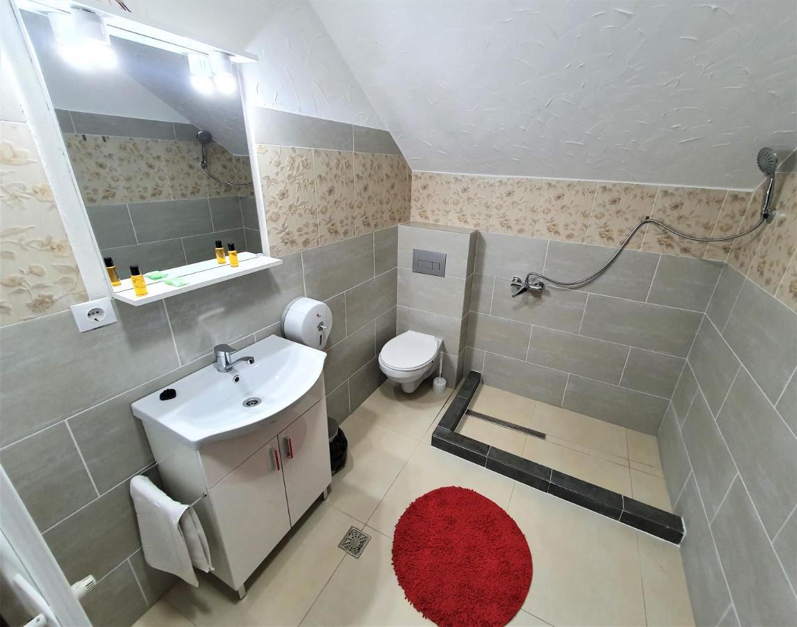 Hotel Ari Events à Caseiu Extérieur photo