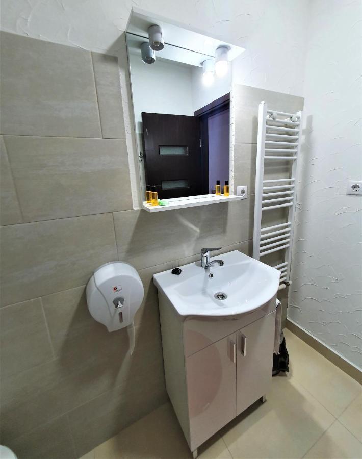 Hotel Ari Events à Caseiu Extérieur photo